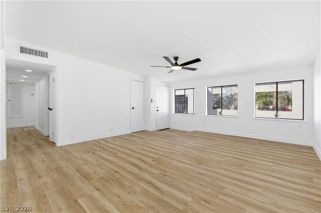 3209 Emmons Avenue, North Las Vegas, NV 89030