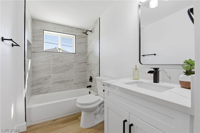 3209 Emmons Avenue, North Las Vegas, NV 89030