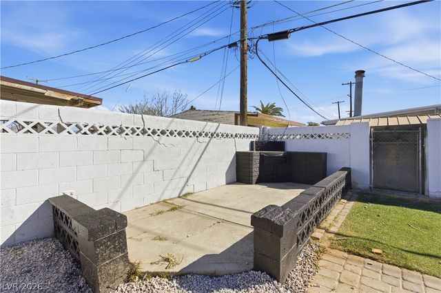 3209 Emmons Avenue, North Las Vegas, NV 89030