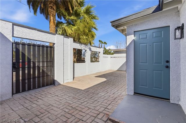 3209 Emmons Avenue, North Las Vegas, NV 89030