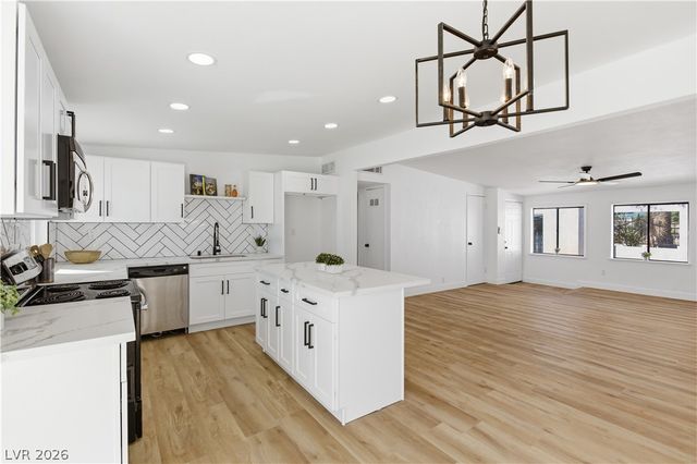 3209 Emmons Avenue, North Las Vegas, NV 89030