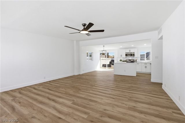 3209 Emmons Avenue, North Las Vegas, NV 89030