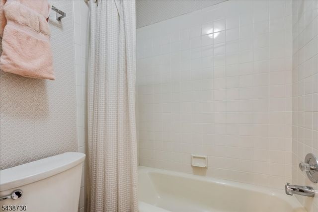 52 Encampment Drive, Bedminster Twp., NJ 07921
