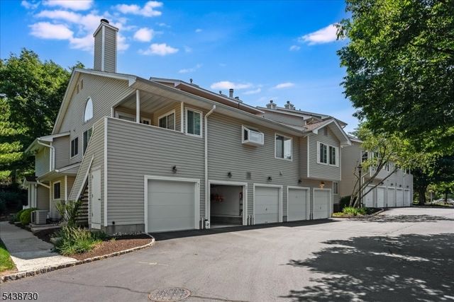 52 Encampment Drive, Bedminster Twp., NJ 07921