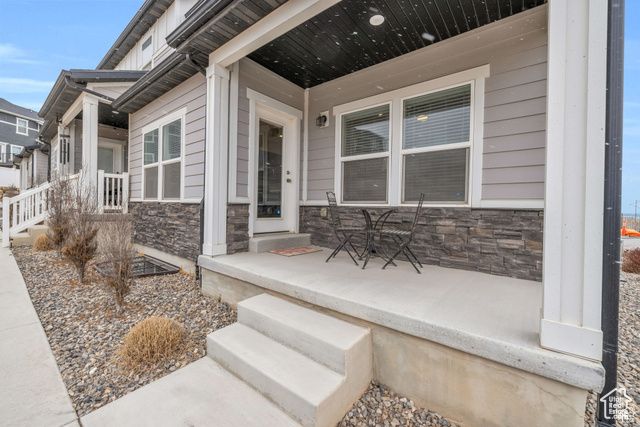 4536 E HURSTBOURNE DR, Eagle Mountain, UT 84005