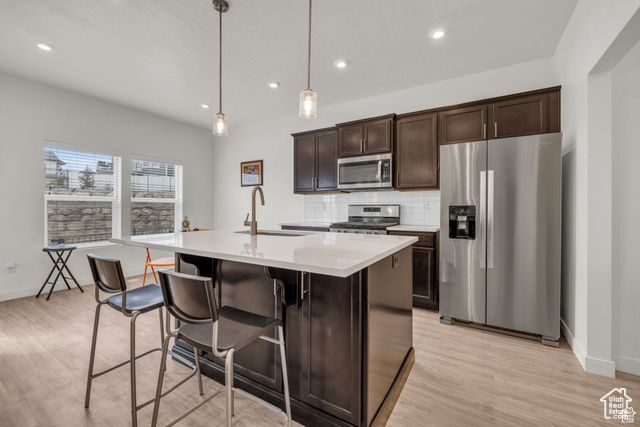 4536 E HURSTBOURNE DR, Eagle Mountain, UT 84005