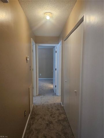 315 Gainsborough SQ, Chesapeake, VA 23320
