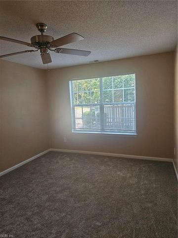 315 Gainsborough SQ, Chesapeake, VA 23320