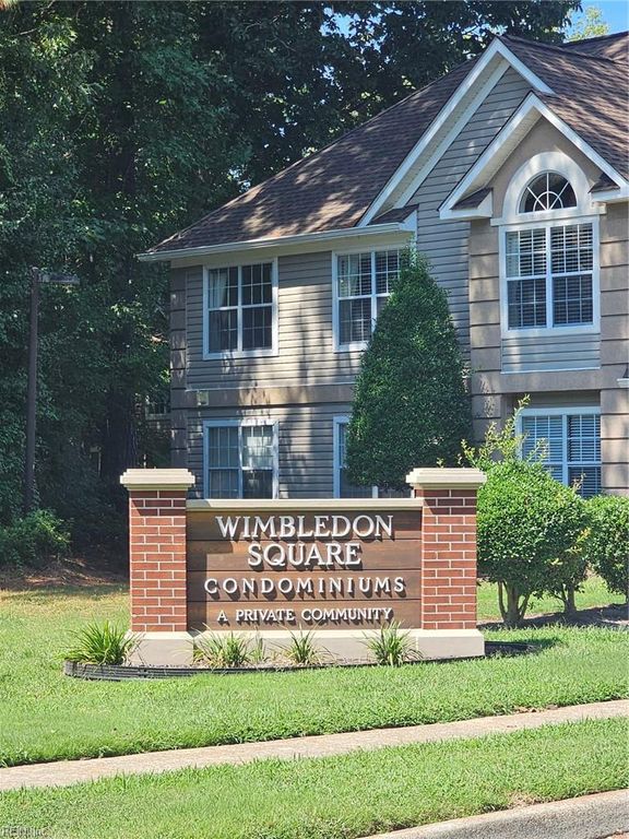 315 Gainsborough SQ, Chesapeake, VA 23320