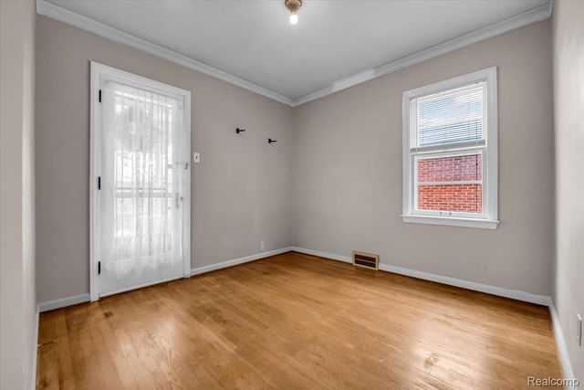 15440 Mapleridge Street, Detroit, MI 48205