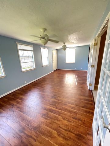 3034 Mosby Drive, Sugar Land, TX 77479