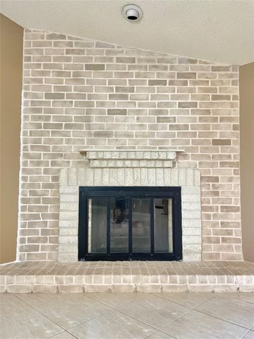 3034 Mosby Drive, Sugar Land, TX 77479