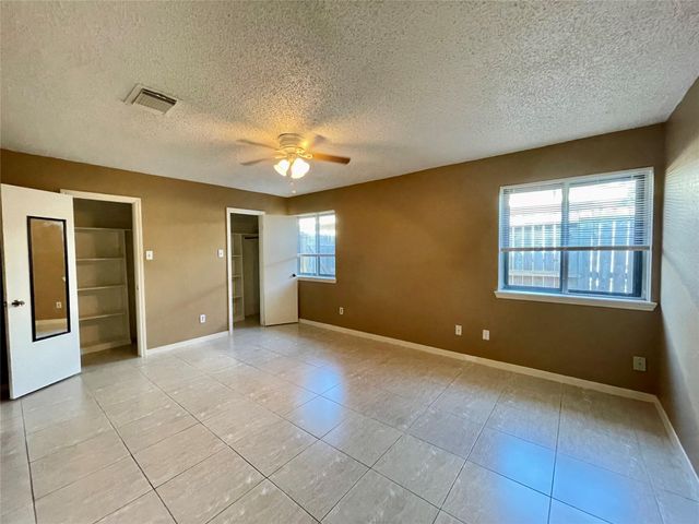 3034 Mosby Drive, Sugar Land, TX 77479