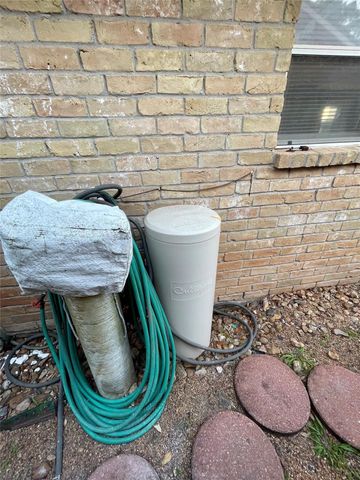 3034 Mosby Drive, Sugar Land, TX 77479