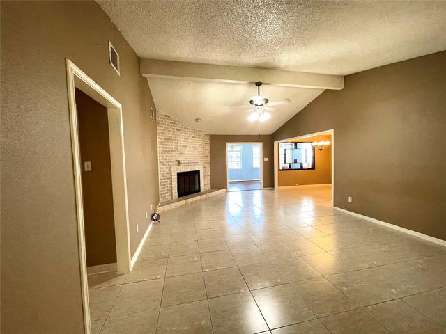 3034 Mosby Drive, Sugar Land, TX 77479