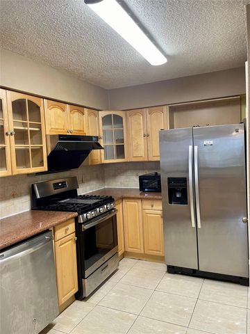 3034 Mosby Drive, Sugar Land, TX 77479