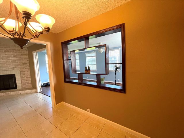 3034 Mosby Drive, Sugar Land, TX 77479