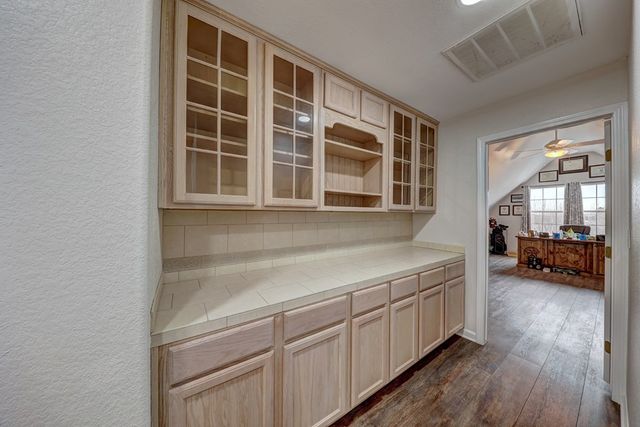 2109 W Mosley Loop, Alpine, TX 79830