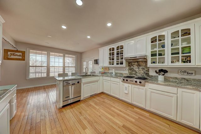 2109 W Mosley Loop, Alpine, TX 79830