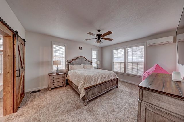 2109 W Mosley Loop, Alpine, TX 79830