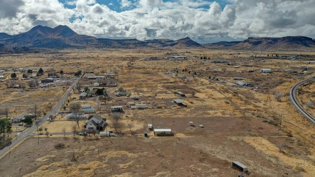 2109 W Mosley Loop, Alpine, TX 79830