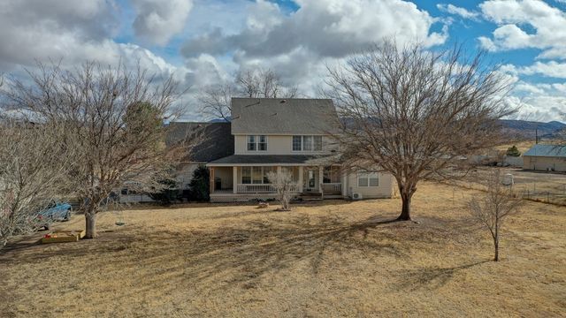 2109 W Mosley Loop, Alpine, TX 79830