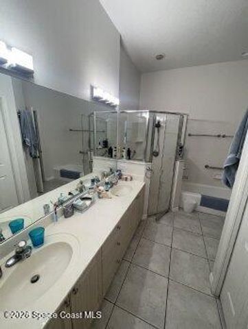 250 Saint Lucie Lane 14, Cocoa Beach, FL 32931