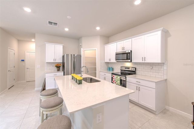 2899 DEER PINE TRAIL, Land O Lakes, FL 34638