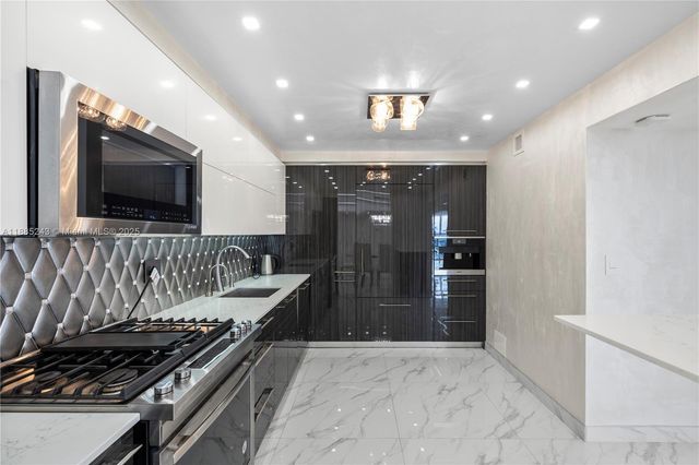 2030 S Ocean Drive 2127, Hallandale Beach, FL 33009