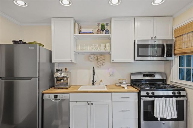 232 Kinsey Court NE, Atlanta, GA 30305