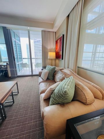 1395 Brickell Ave 2712, Miami, FL 33131
