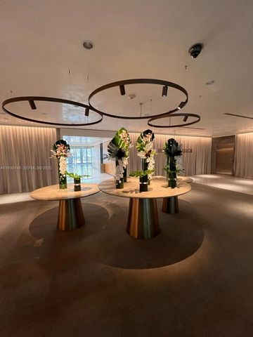 1395 Brickell Ave 2712, Miami, FL 33131