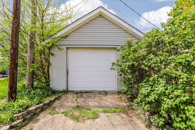 205 W Main Street, Jamestown, IN 46147