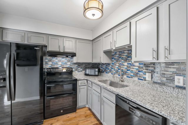 507 Doral Country Dr, Nashville, TN 37221