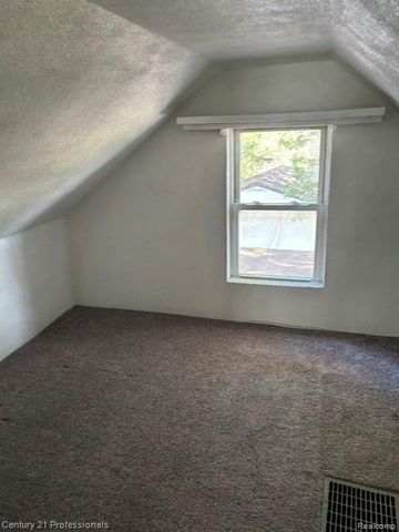22148 RAUSCH Avenue, Eastpointe, MI 48021