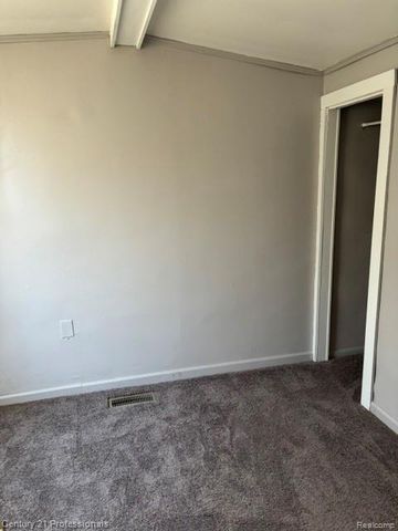 22148 RAUSCH Avenue, Eastpointe, MI 48021