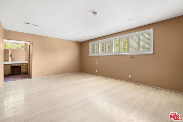 9515 Beverlywood Street, Los Angeles, CA 90034