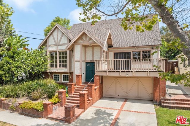 9515 Beverlywood Street, Los Angeles, CA 90034