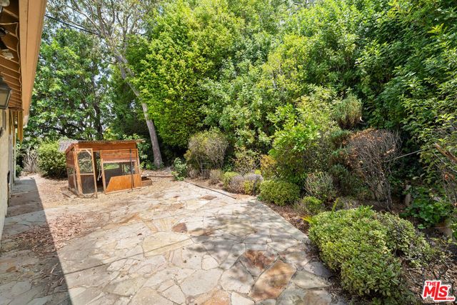 9515 Beverlywood Street, Los Angeles, CA 90034