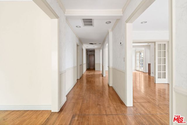 9515 Beverlywood Street, Los Angeles, CA 90034