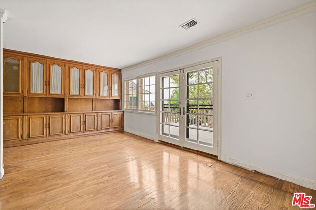 9515 Beverlywood Street, Los Angeles, CA 90034