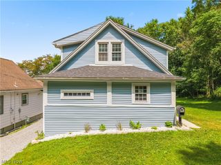 58 1st Street, Campbell, OH 44405