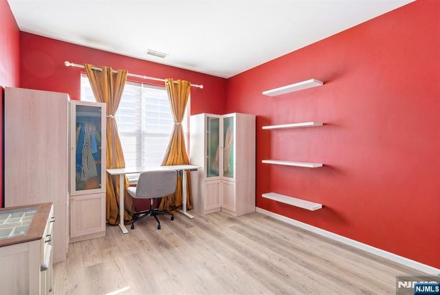 2 Bland Court 3, Bloomfield, NJ 07003