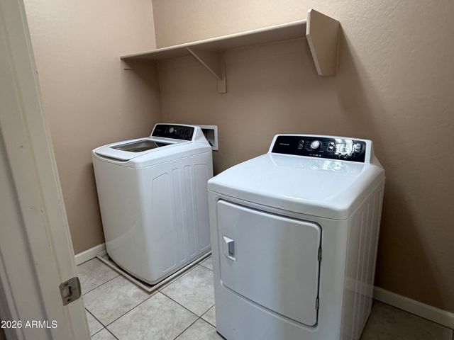 9324 W WINDSOR Boulevard, Glendale, AZ 85305