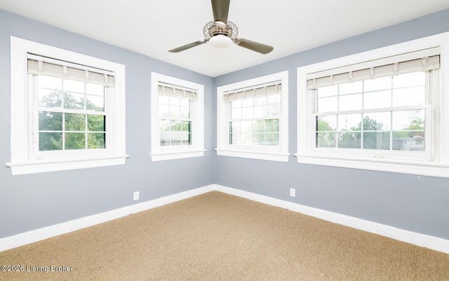 2082 Douglass Blvd APT 17, Louisville, KY 40205