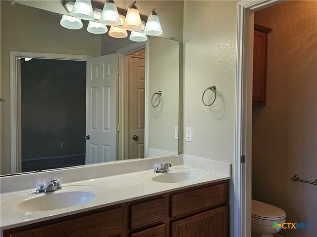 5304 Lions Gate Lane, Killeen, TX 76549