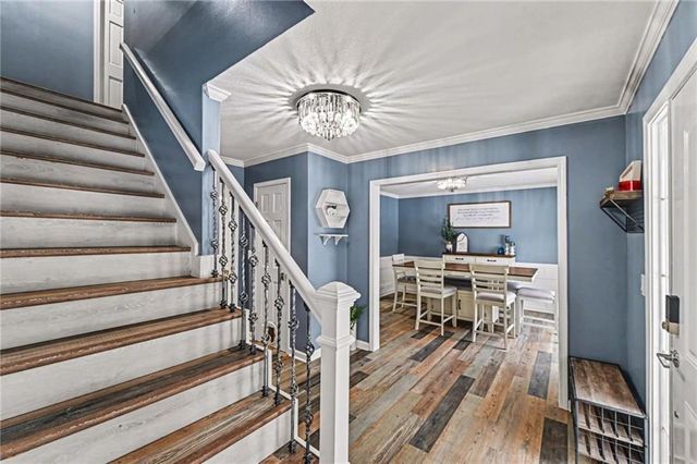 10609 Ballentine Street, Overland Park, KS 66214