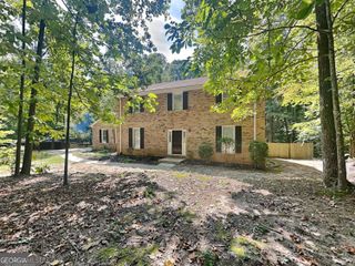 115 Creekside Trail, Fayetteville, GA 30214
