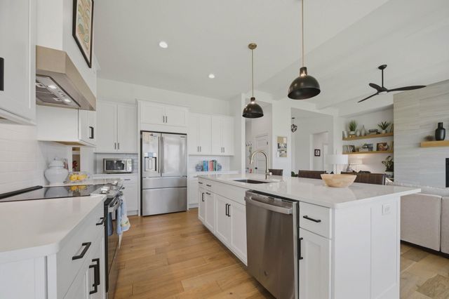 2403 N Bluestone St, Andover, KS 67002