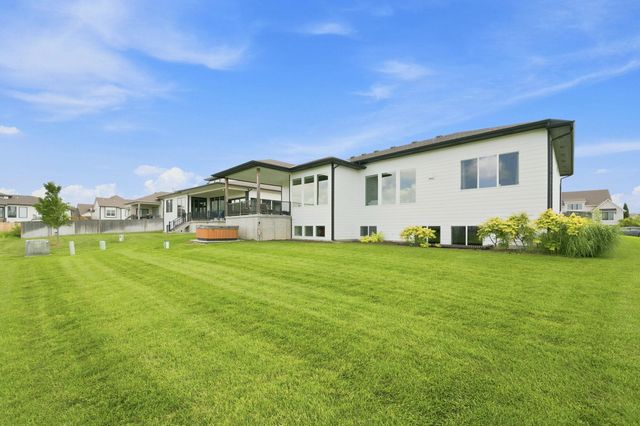 2403 N Bluestone St, Andover, KS 67002